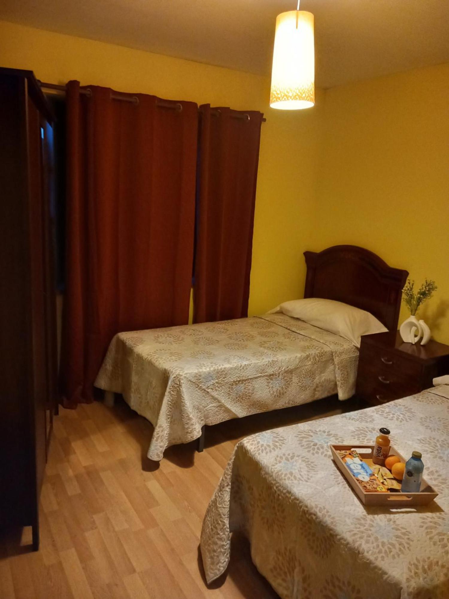 Bárcena de Cicero Hosteria Rio Negro מראה חיצוני תמונה