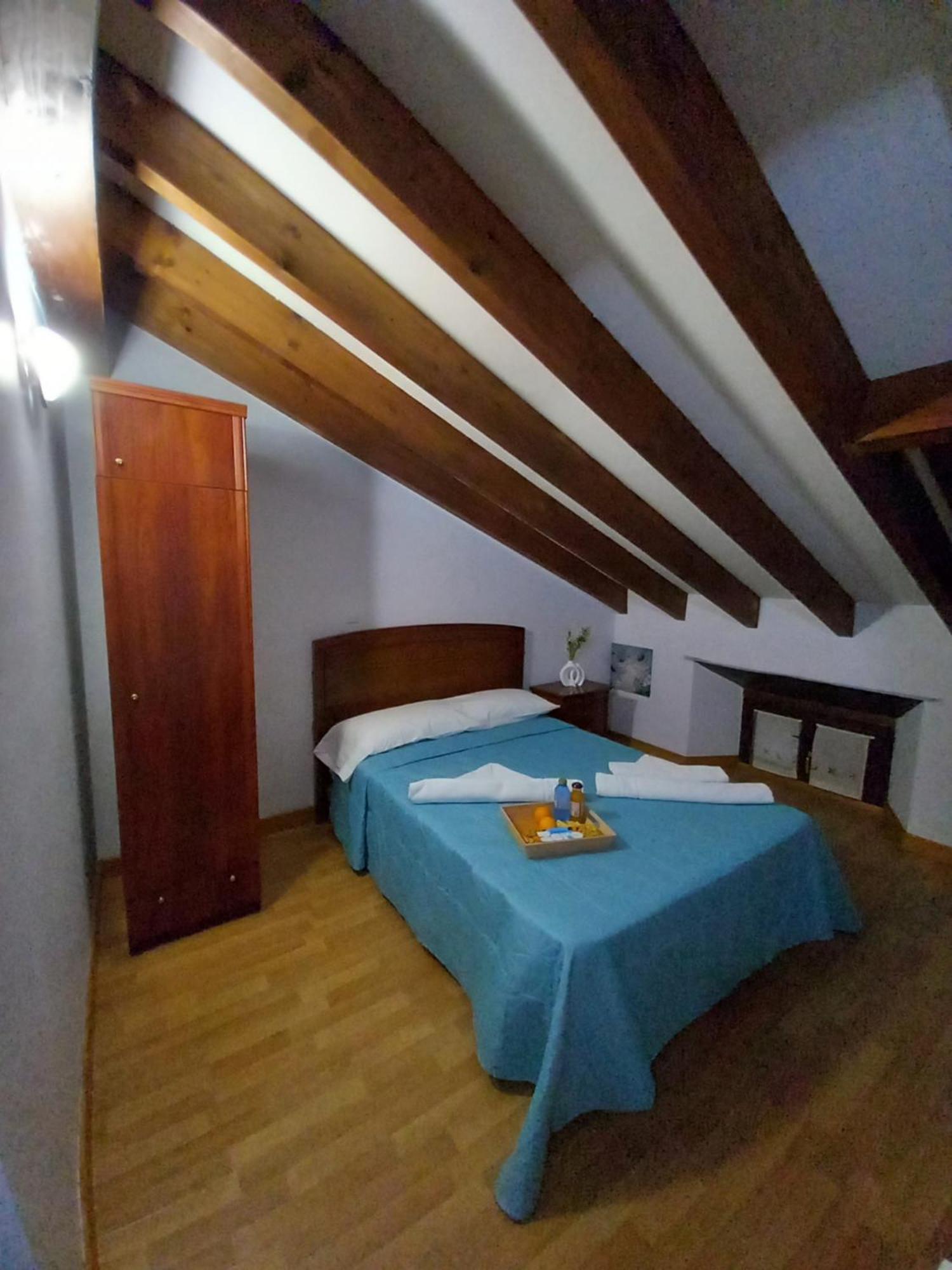 Bárcena de Cicero Hosteria Rio Negro מראה חיצוני תמונה